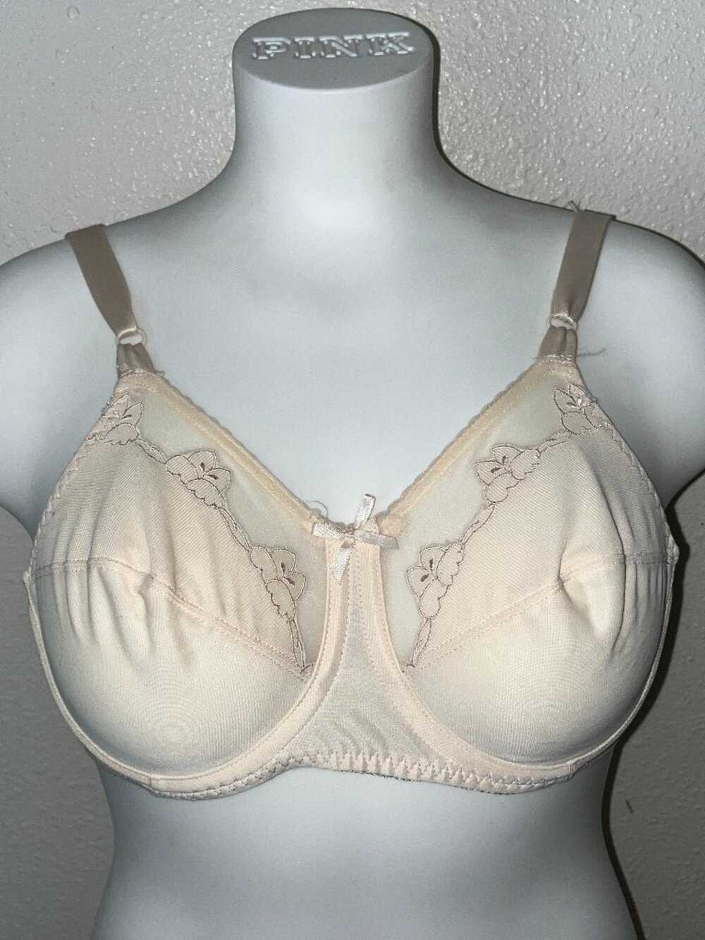BALI FULL FIGURE FLOWER UNDERWIRE BRA SZ 34C